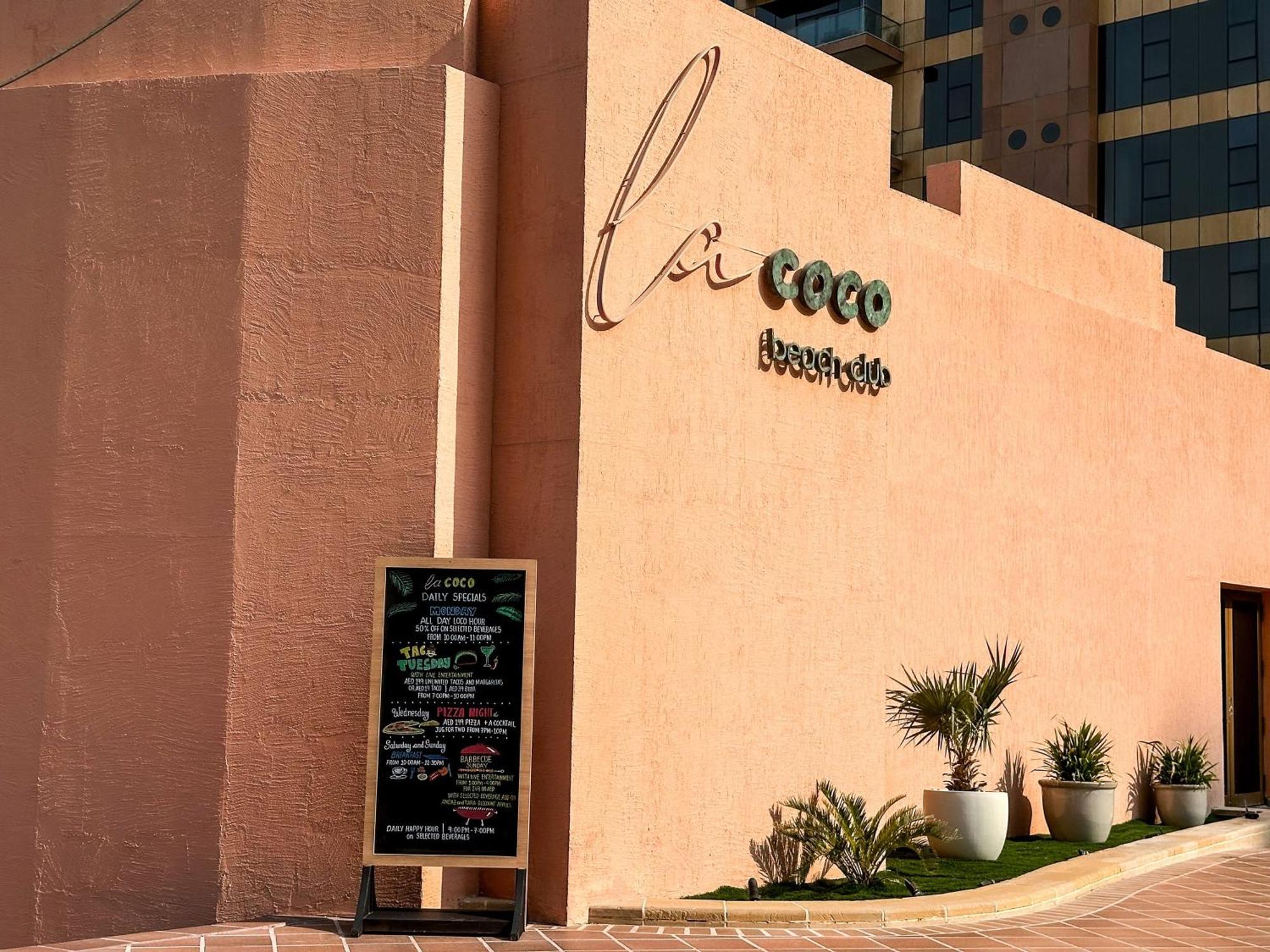 Modern Beachfront 1Br Apartment - Tiara Residence Dubaj Zewnętrze zdjęcie