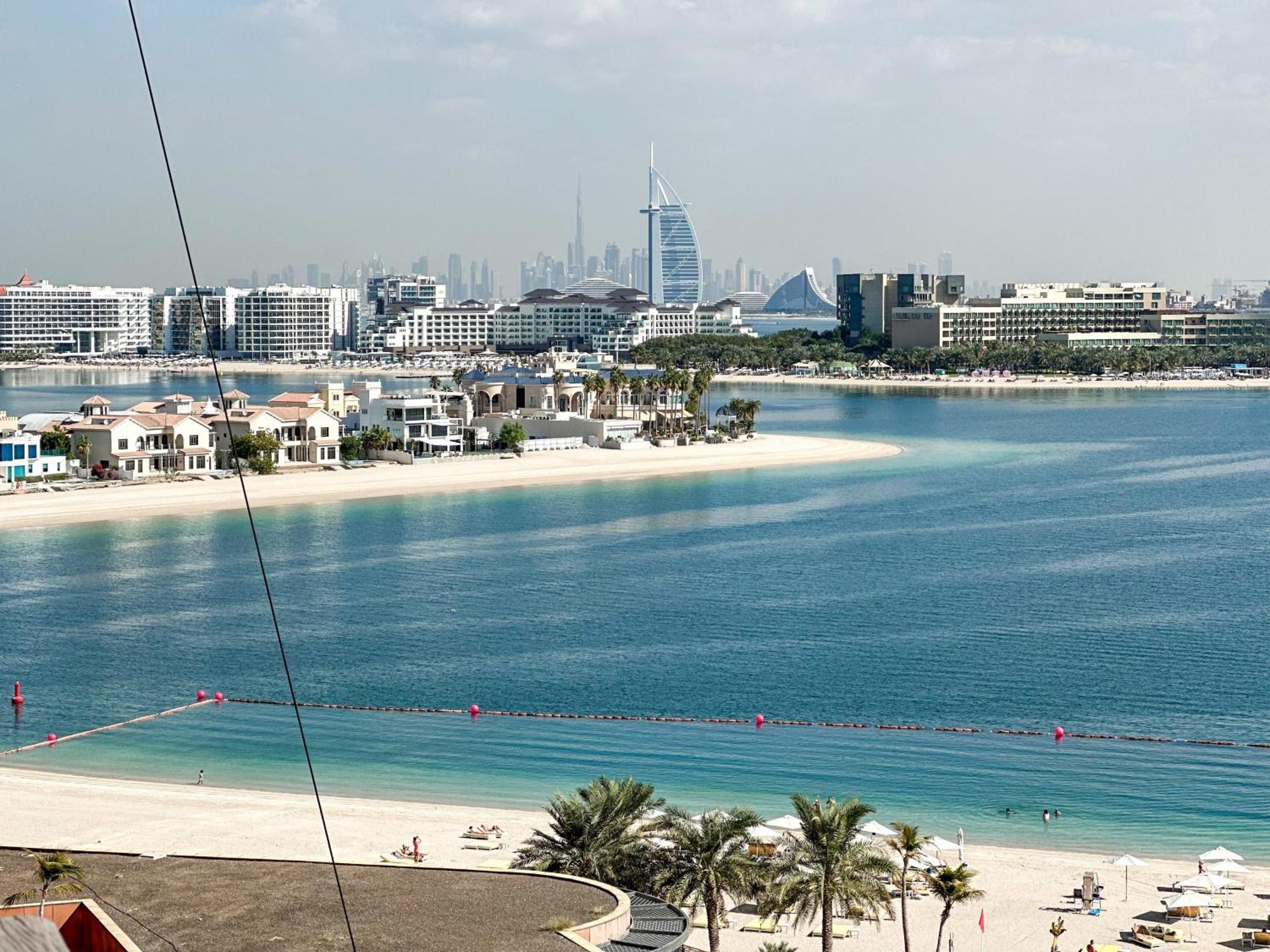 Modern Beachfront 1Br Apartment - Tiara Residence Dubaj Zewnętrze zdjęcie