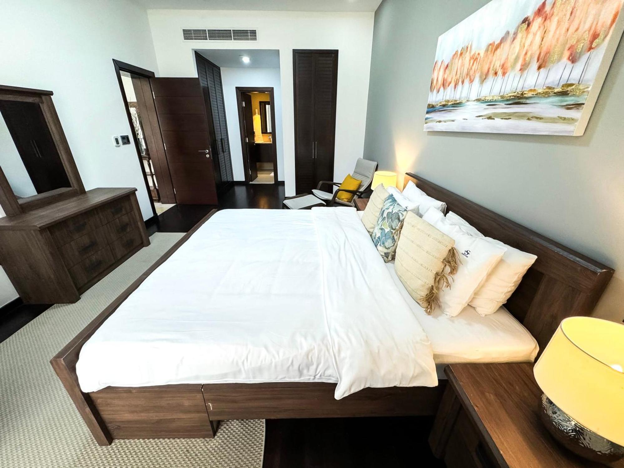 Modern Beachfront 1Br Apartment - Tiara Residence Dubaj Zewnętrze zdjęcie