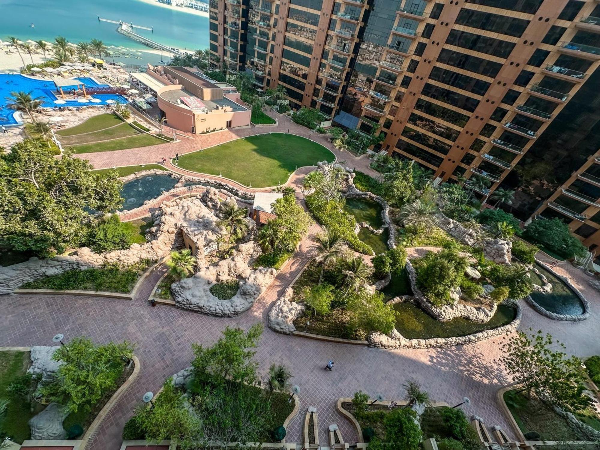 Modern Beachfront 1Br Apartment - Tiara Residence Dubaj Zewnętrze zdjęcie