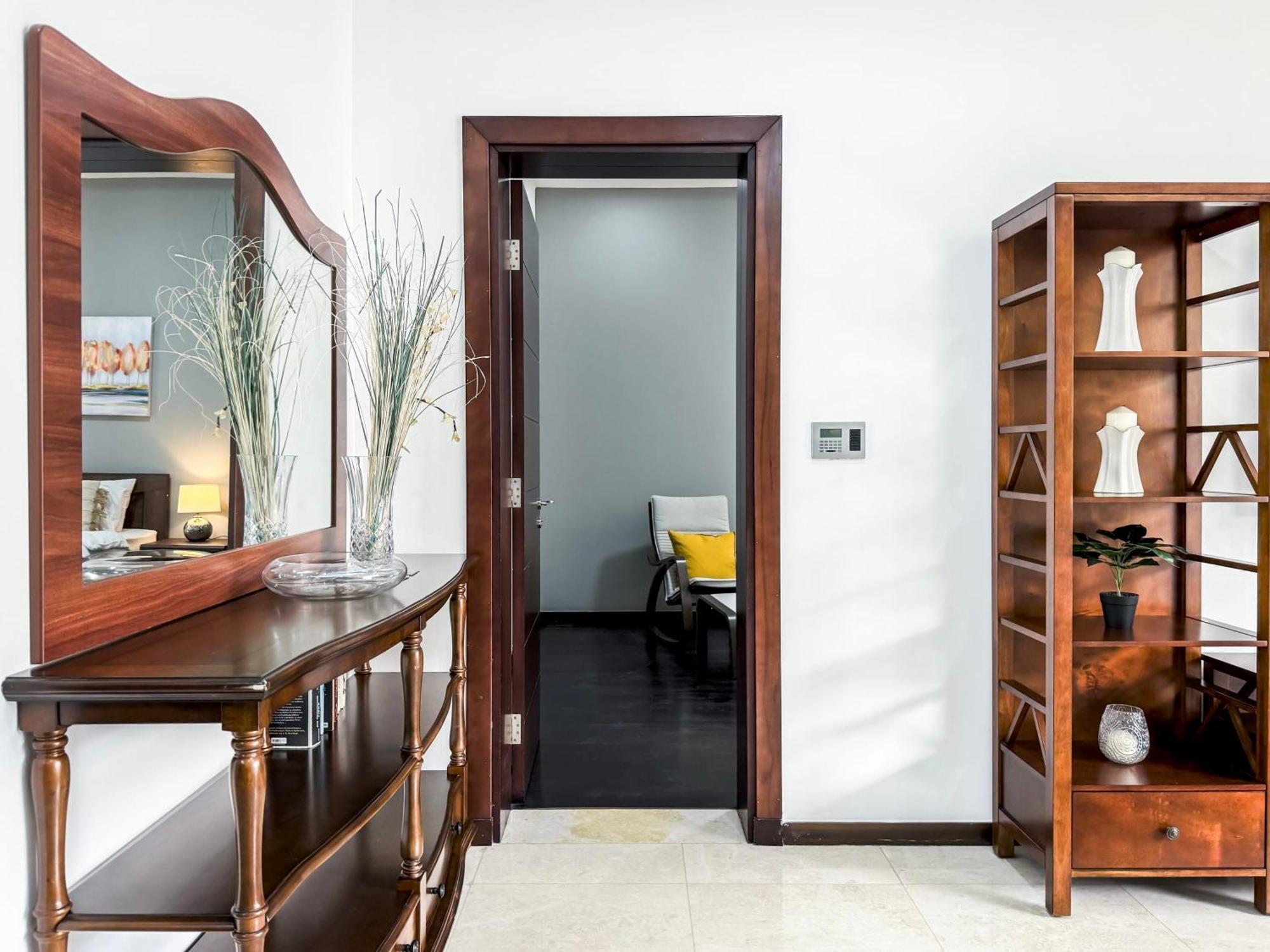 Modern Beachfront 1Br Apartment - Tiara Residence Dubaj Zewnętrze zdjęcie