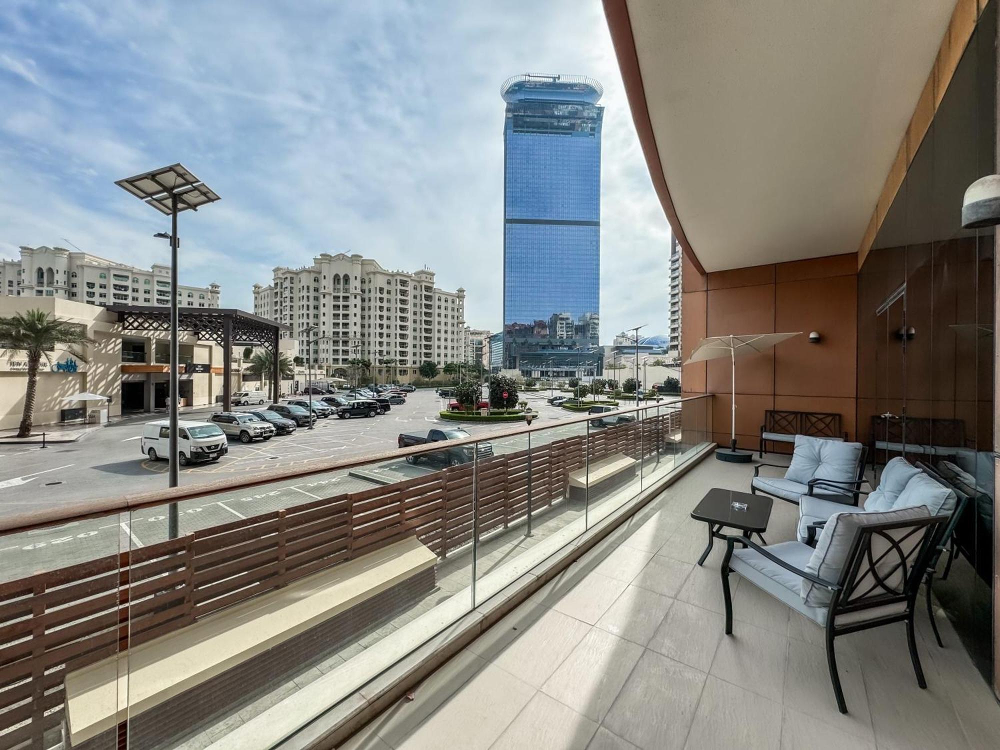 Modern Beachfront 1Br Apartment - Tiara Residence Dubaj Zewnętrze zdjęcie